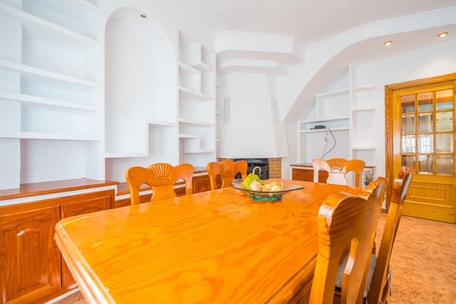 4 chambre Villa/Maison Mitoyenne à vendre à Casinos - 190 000 € (Ref: 9908132)