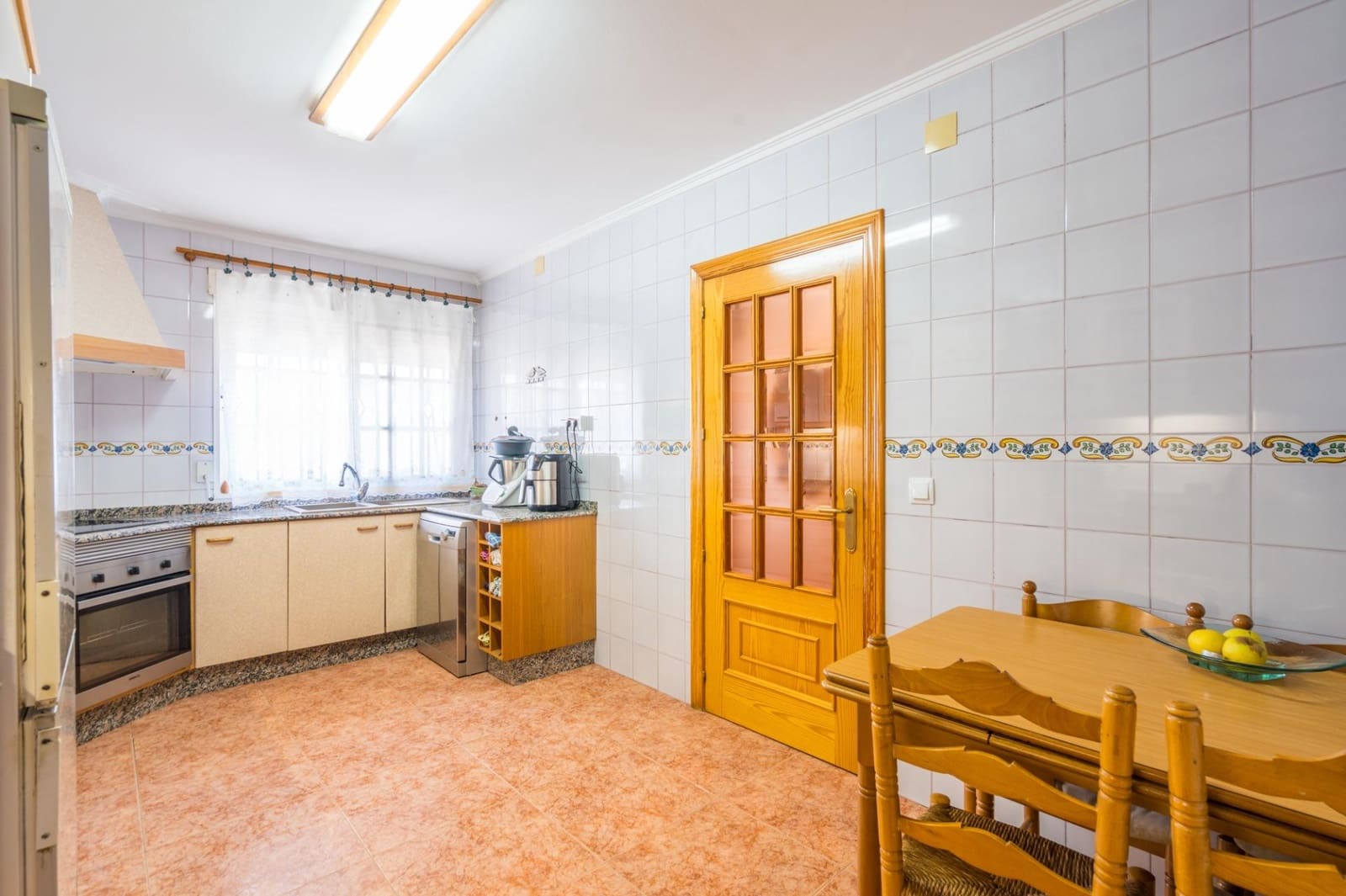 4 chambre Villa/Maison Mitoyenne à vendre à Casinos - 190 000 € (Ref: 9908132)