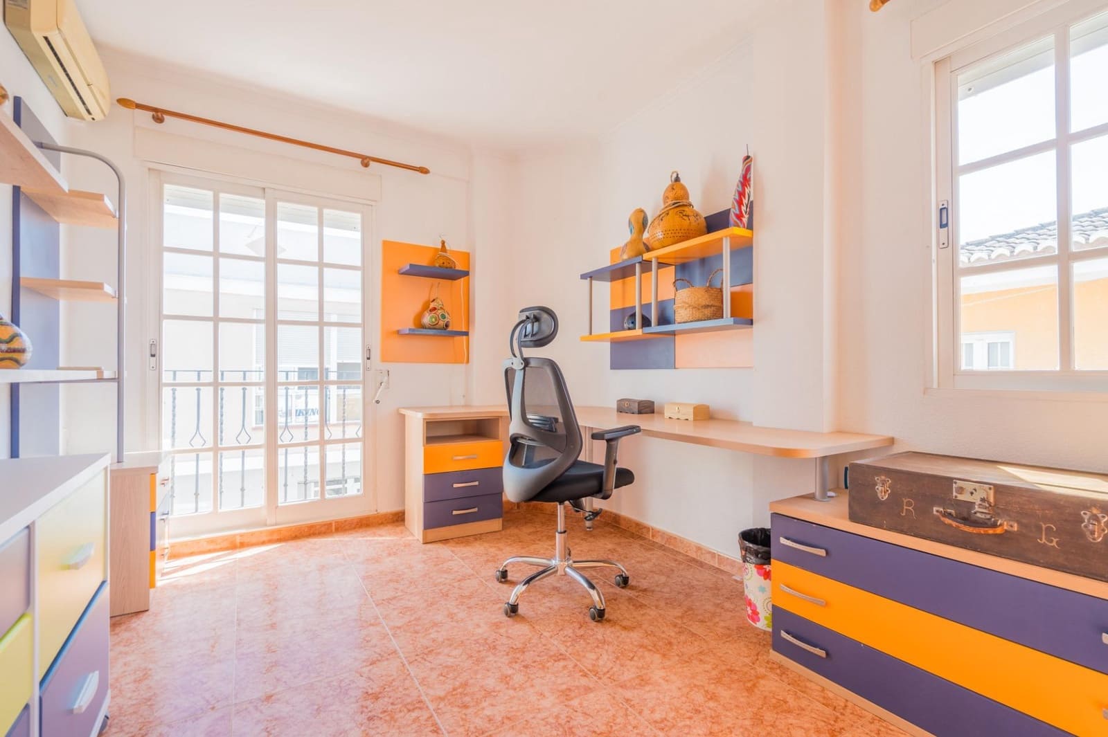 4 chambre Villa/Maison Mitoyenne à vendre à Casinos - 190 000 € (Ref: 9908132)