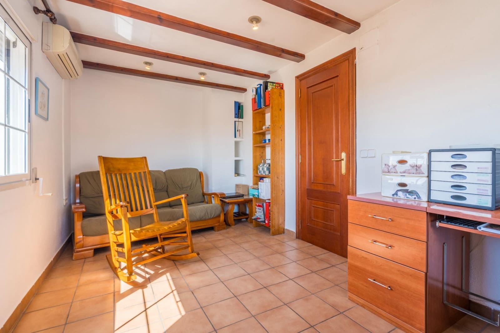 4 chambre Villa/Maison Mitoyenne à vendre à Casinos - 190 000 € (Ref: 9908132)