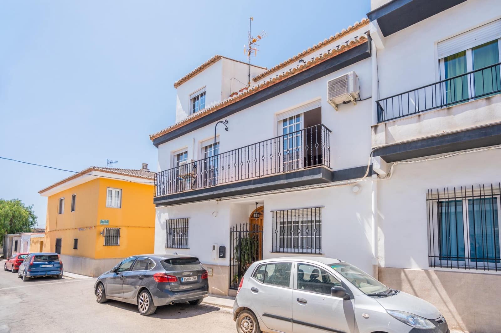 4 chambre Villa/Maison Mitoyenne à vendre à Casinos - 190 000 € (Ref: 9908132)