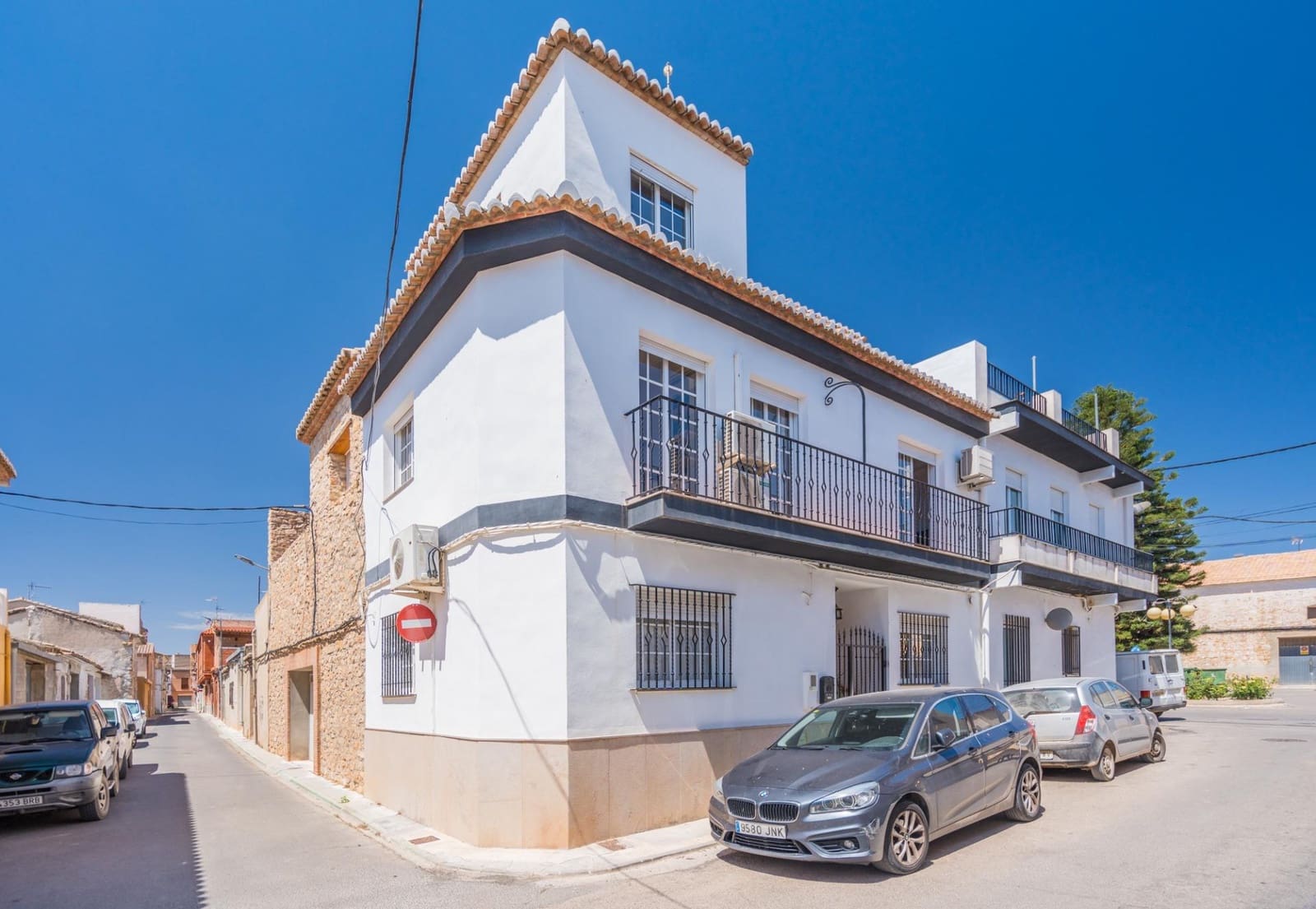 4 chambre Villa/Maison Mitoyenne à vendre à Casinos - 190 000 € (Ref: 9908132)
