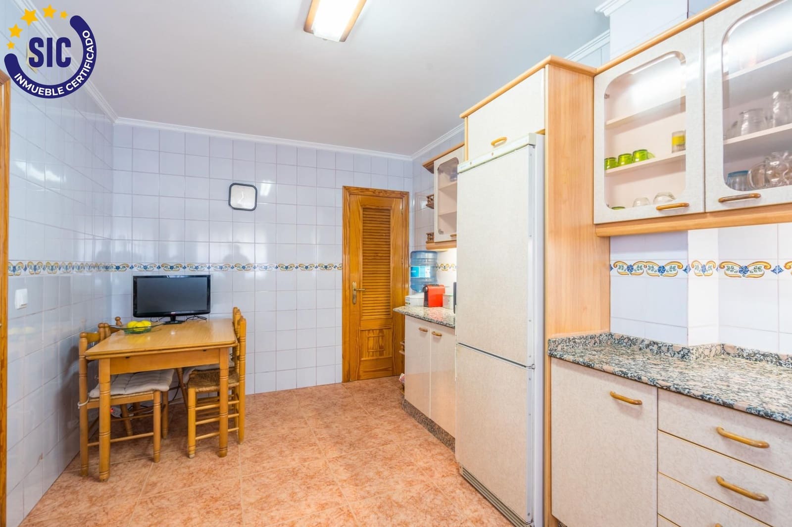 4 bedroom Terraced Villa for sale in Casinos - € 190,000 (Ref: 9908132)