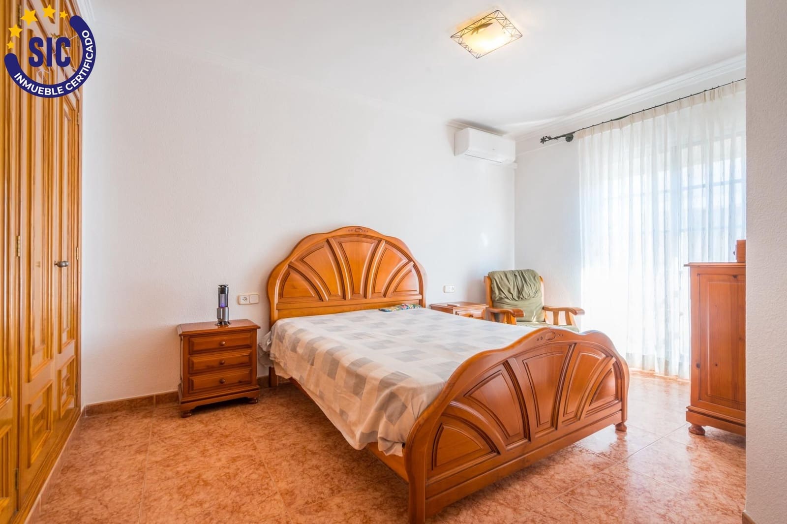 4 bedroom Terraced Villa for sale in Casinos - € 190,000 (Ref: 9908132)