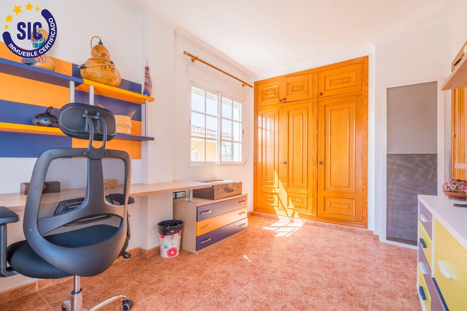 4 bedroom Terraced Villa for sale in Casinos - € 190,000 (Ref: 9908132)
