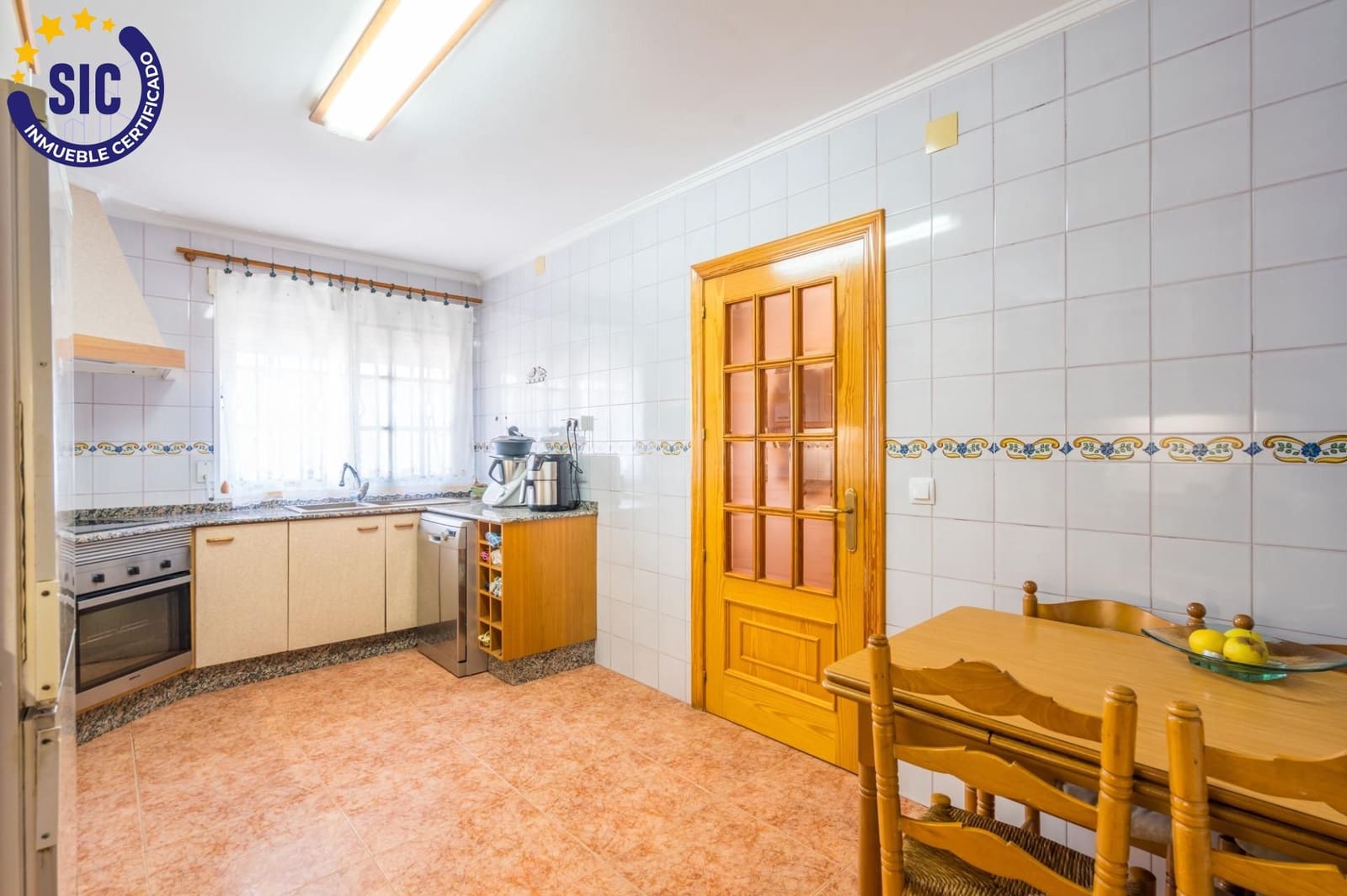 4 bedroom Terraced Villa for sale in Casinos - € 190,000 (Ref: 9908132)
