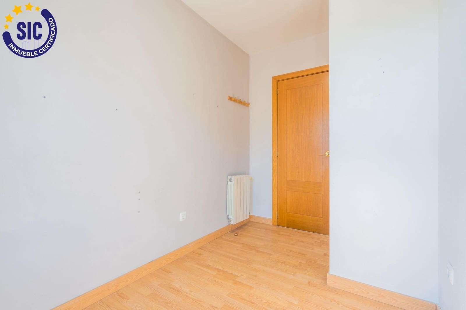 4 bedroom Penthouse for sale in Mislata with pool garage - € 525,000 (Ref: 9908133)