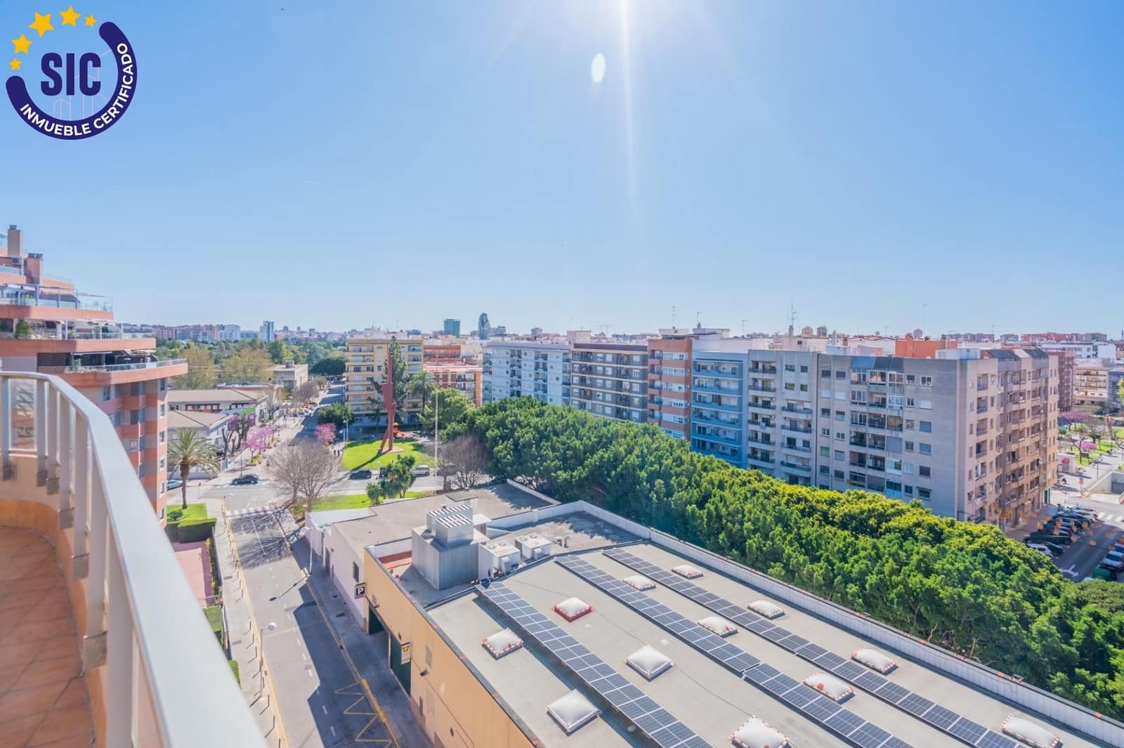 4 bedroom Penthouse for sale in Mislata with pool garage - € 525,000 (Ref: 9908133)