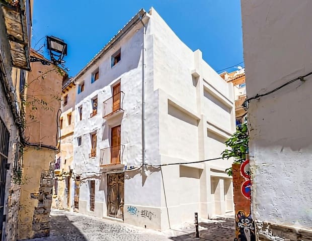 8 chambre Maison de Ville à vendre à Sagunto / Sagunt - 189 000 € (Ref: 9916004)