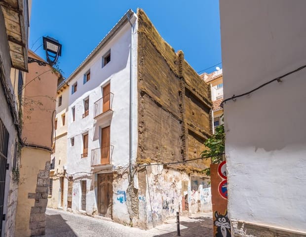 8 chambre Maison de Ville à vendre à Sagunto / Sagunt - 189 000 € (Ref: 9916004)