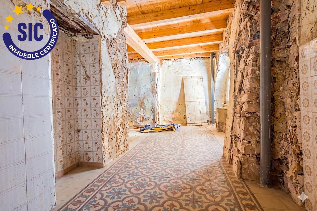 Casa de 8 habitaciones en Sagunto / Sagunt en venta - 189.000 € (Ref: 9916004)