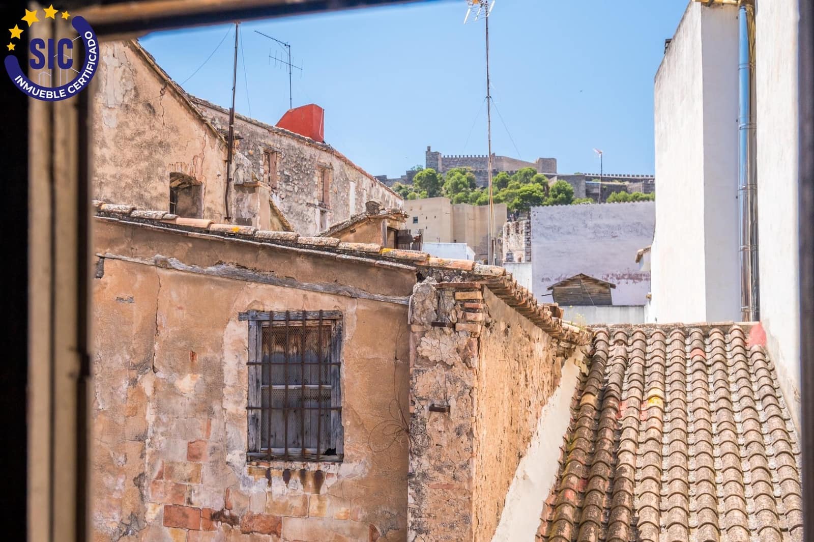 Casa de 8 habitaciones en Sagunto / Sagunt en venta - 189.000 € (Ref: 9916004)