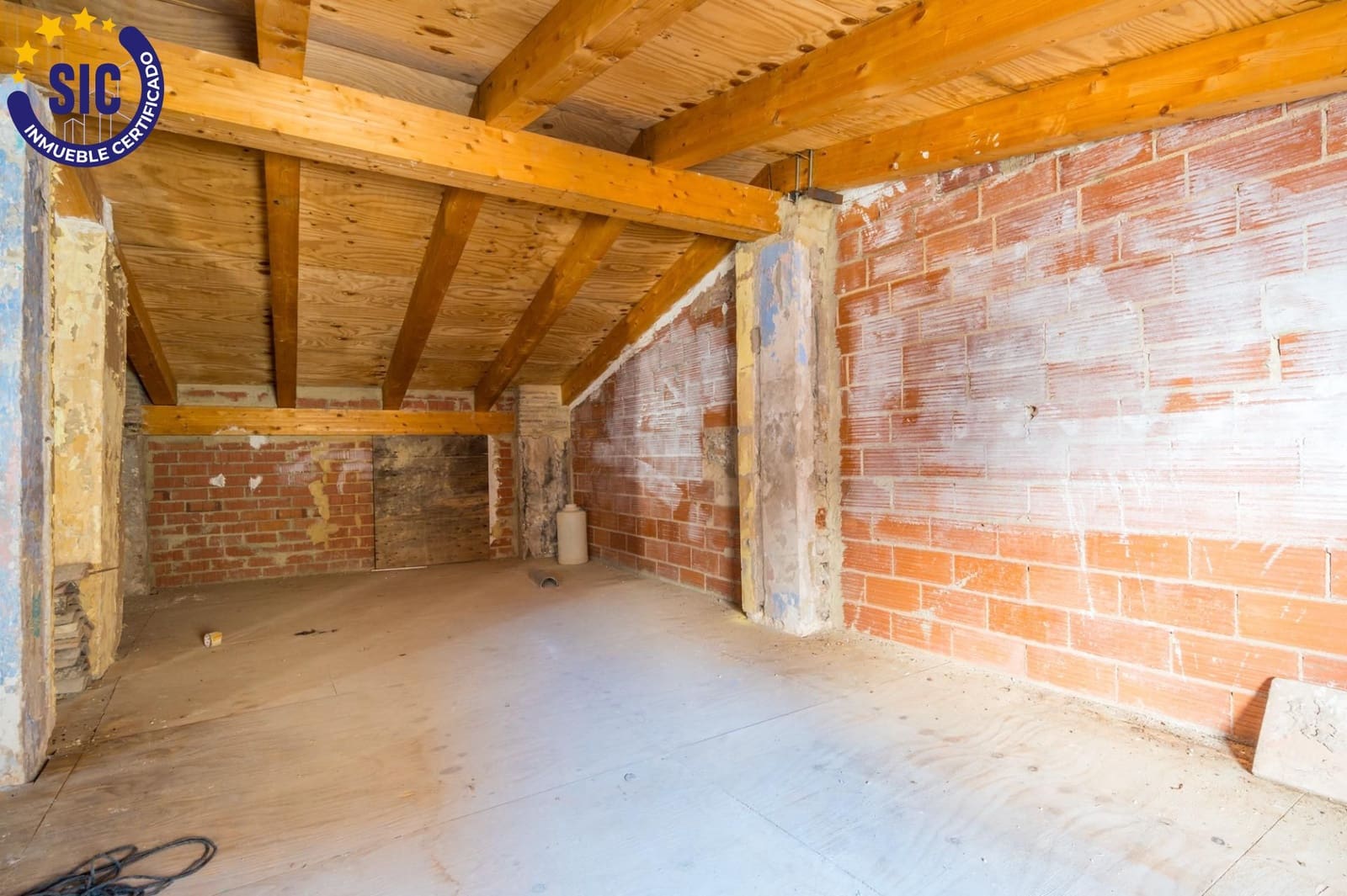 Casa de 8 habitaciones en Sagunto / Sagunt en venta - 189.000 € (Ref: 9916004)