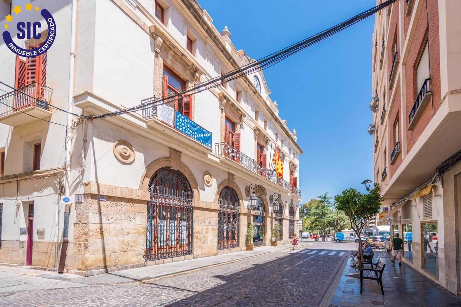 Casa de 8 habitaciones en Sagunto / Sagunt en venta - 189.000 € (Ref: 9916004)
