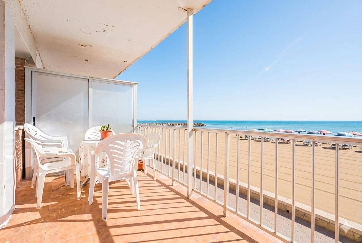 4 bedroom Apartment for sale in El Perello - € 250,000 (Ref: 9922460)