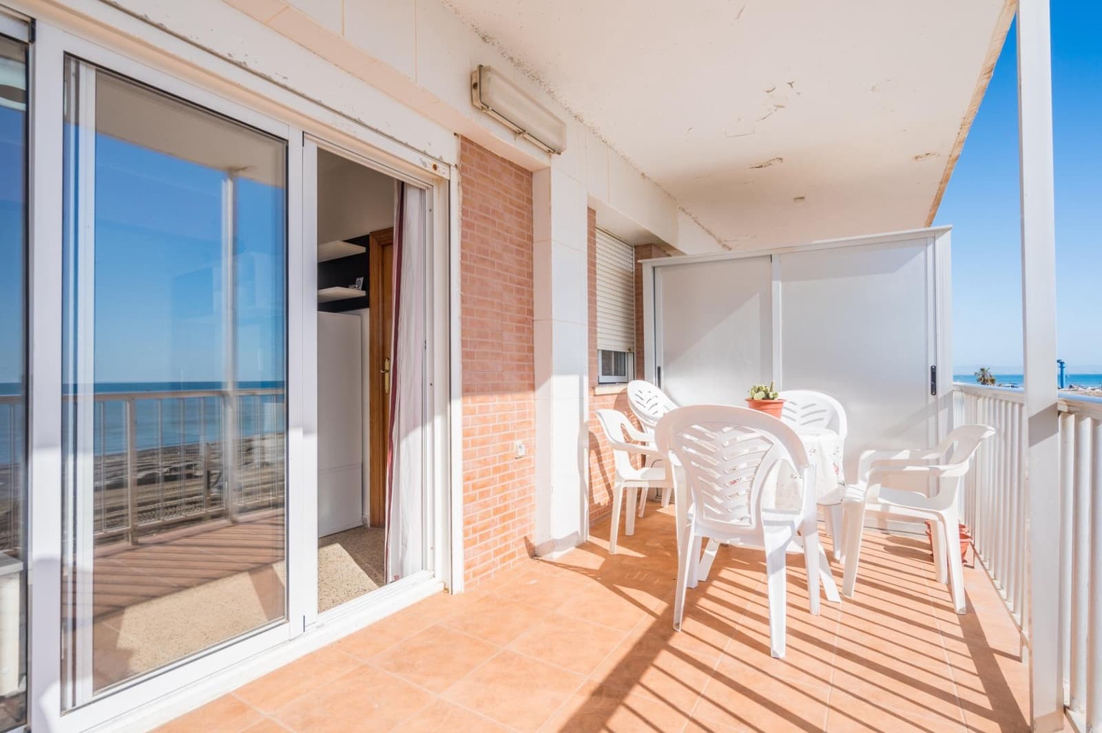 4 bedroom Apartment for sale in El Perello - € 250,000 (Ref: 9922460)