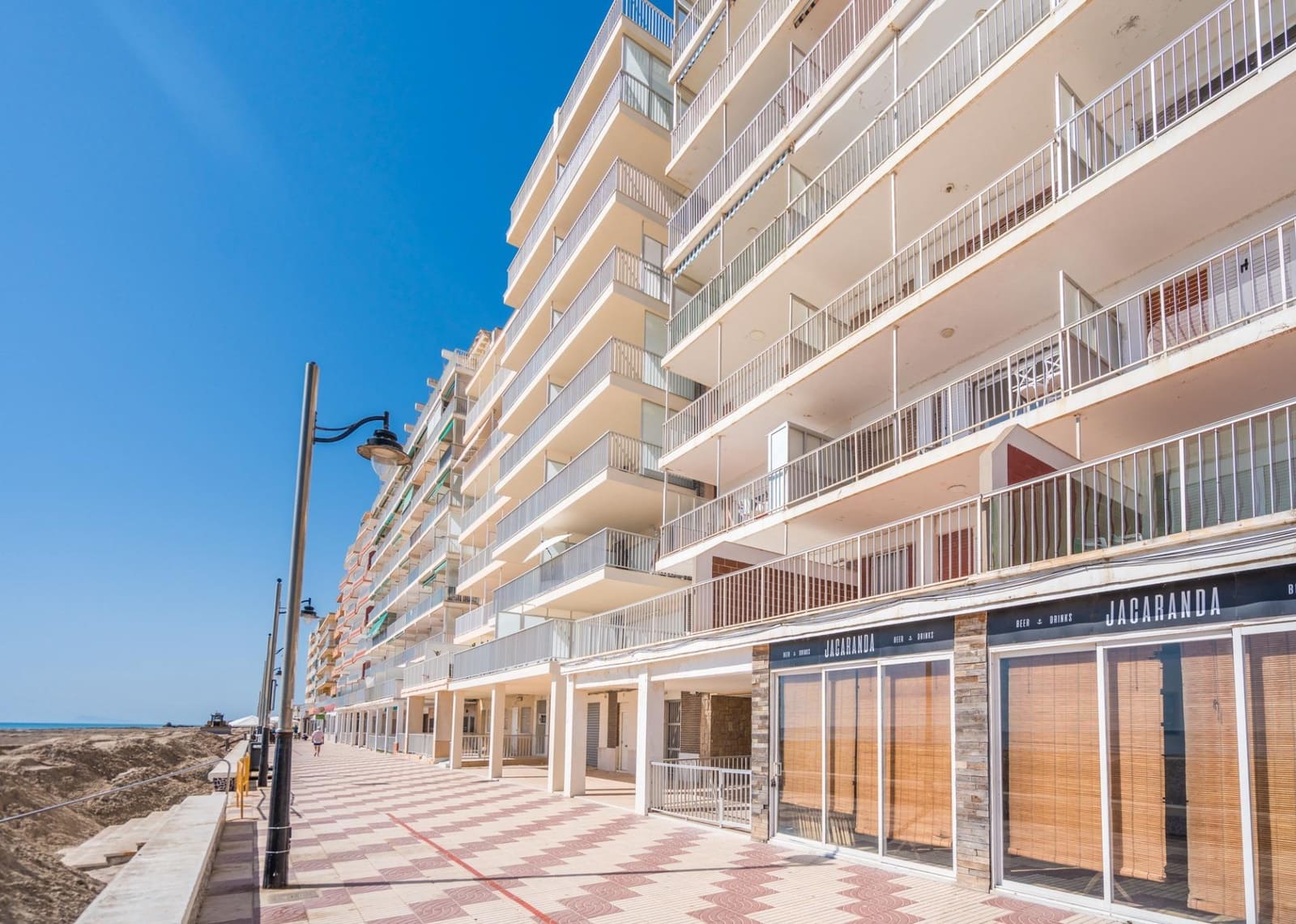 4 bedroom Apartment for sale in El Perello - € 250,000 (Ref: 9922460)