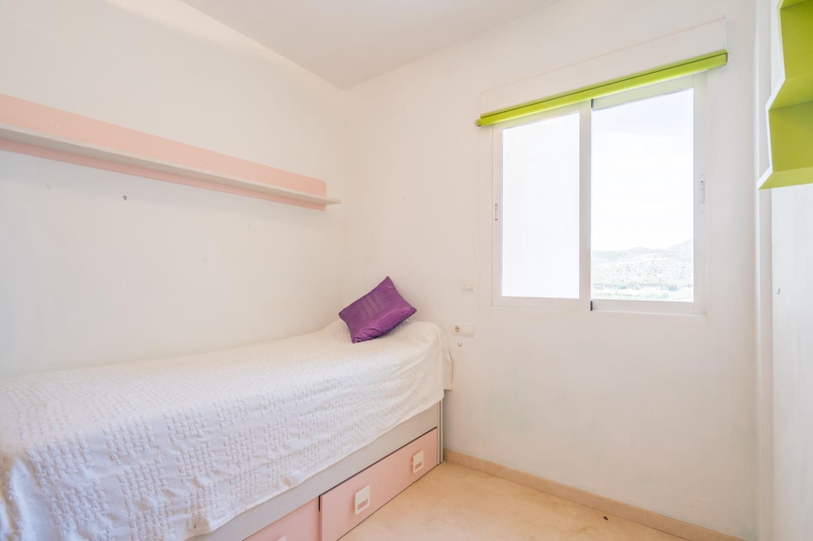 3 bedroom Penthouse for sale in Gandia with pool - € 290,000 (Ref: 9929523)