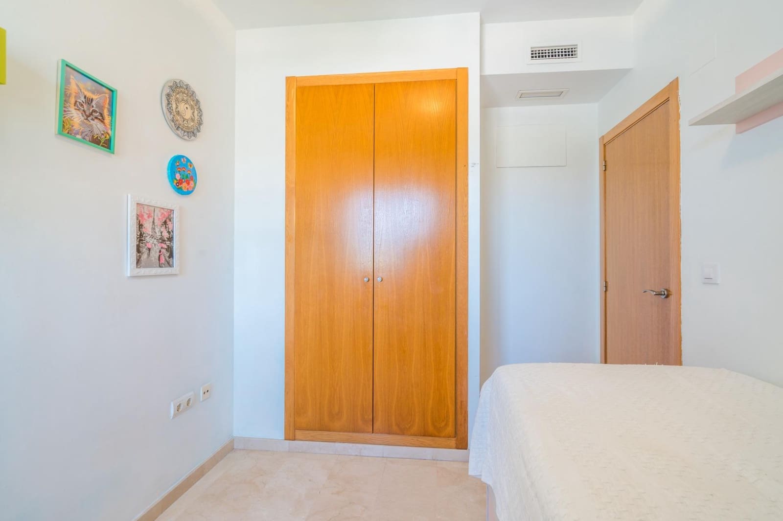 3 bedroom Penthouse for sale in Gandia with pool - € 290,000 (Ref: 9929523)