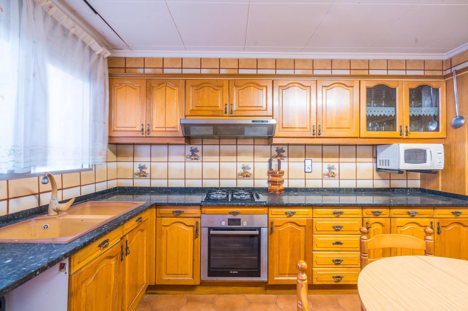 6 bedroom Terraced Villa for sale in Sagunto / Sagunt with garage - € 360,000 (Ref: 9934359)