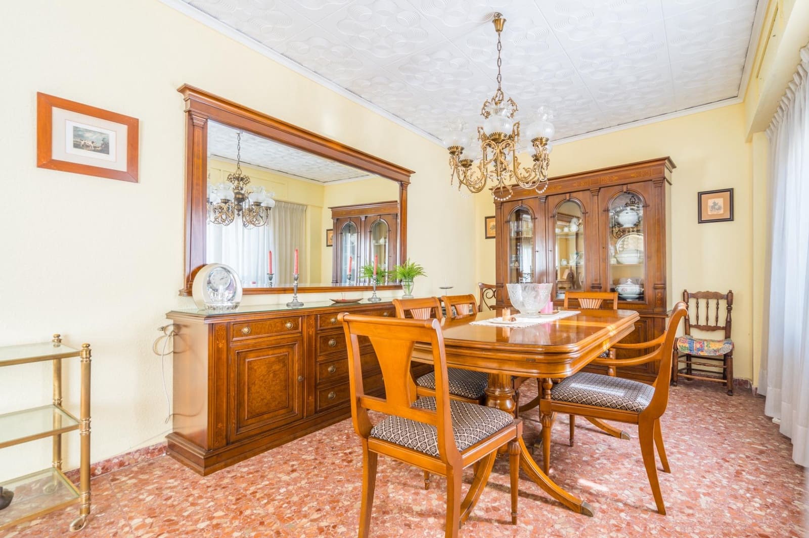 6 bedroom Terraced Villa for sale in Sagunto / Sagunt with garage - € 360,000 (Ref: 9934359)