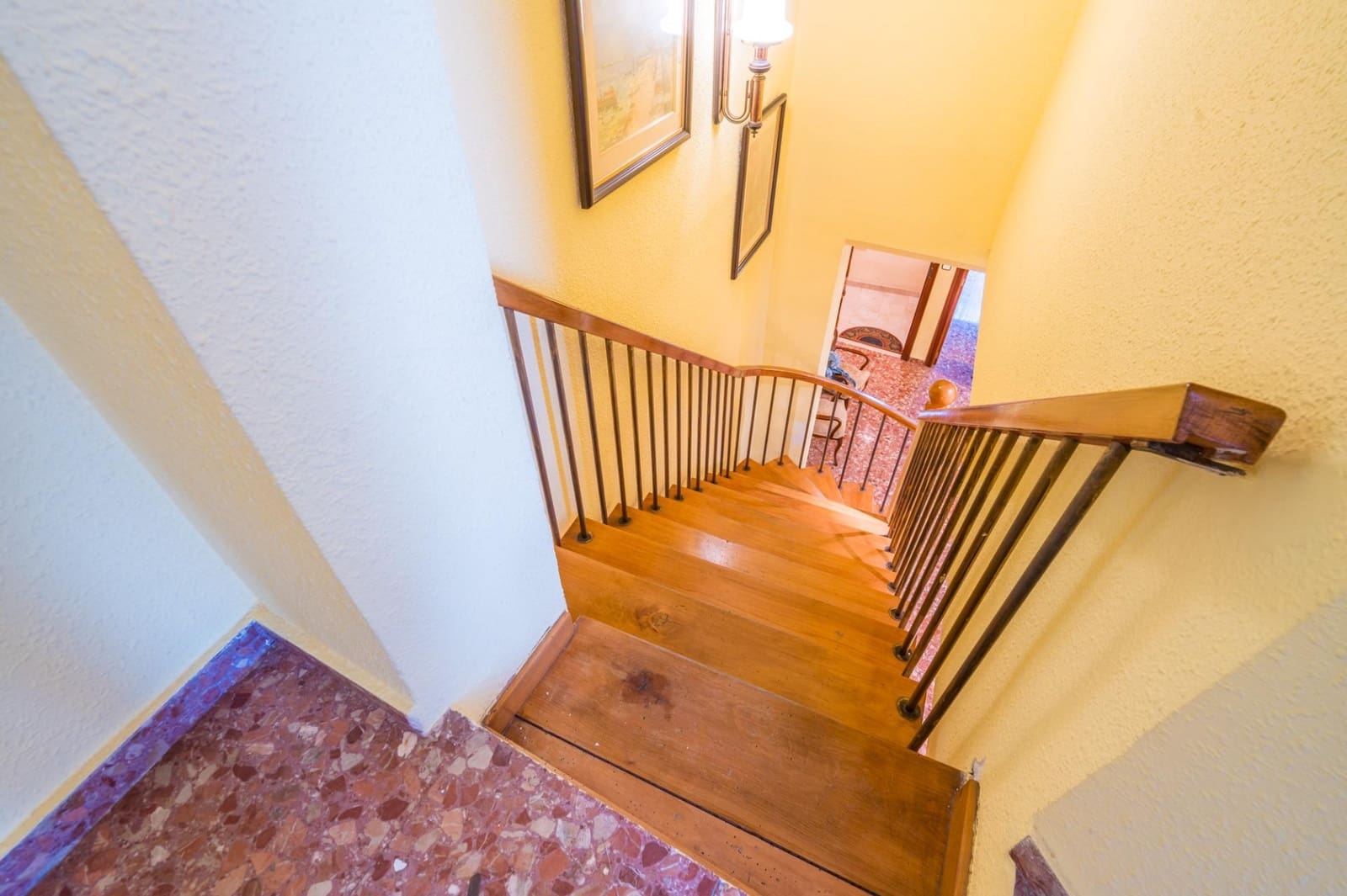 6 bedroom Terraced Villa for sale in Sagunto / Sagunt with garage - € 360,000 (Ref: 9934359)