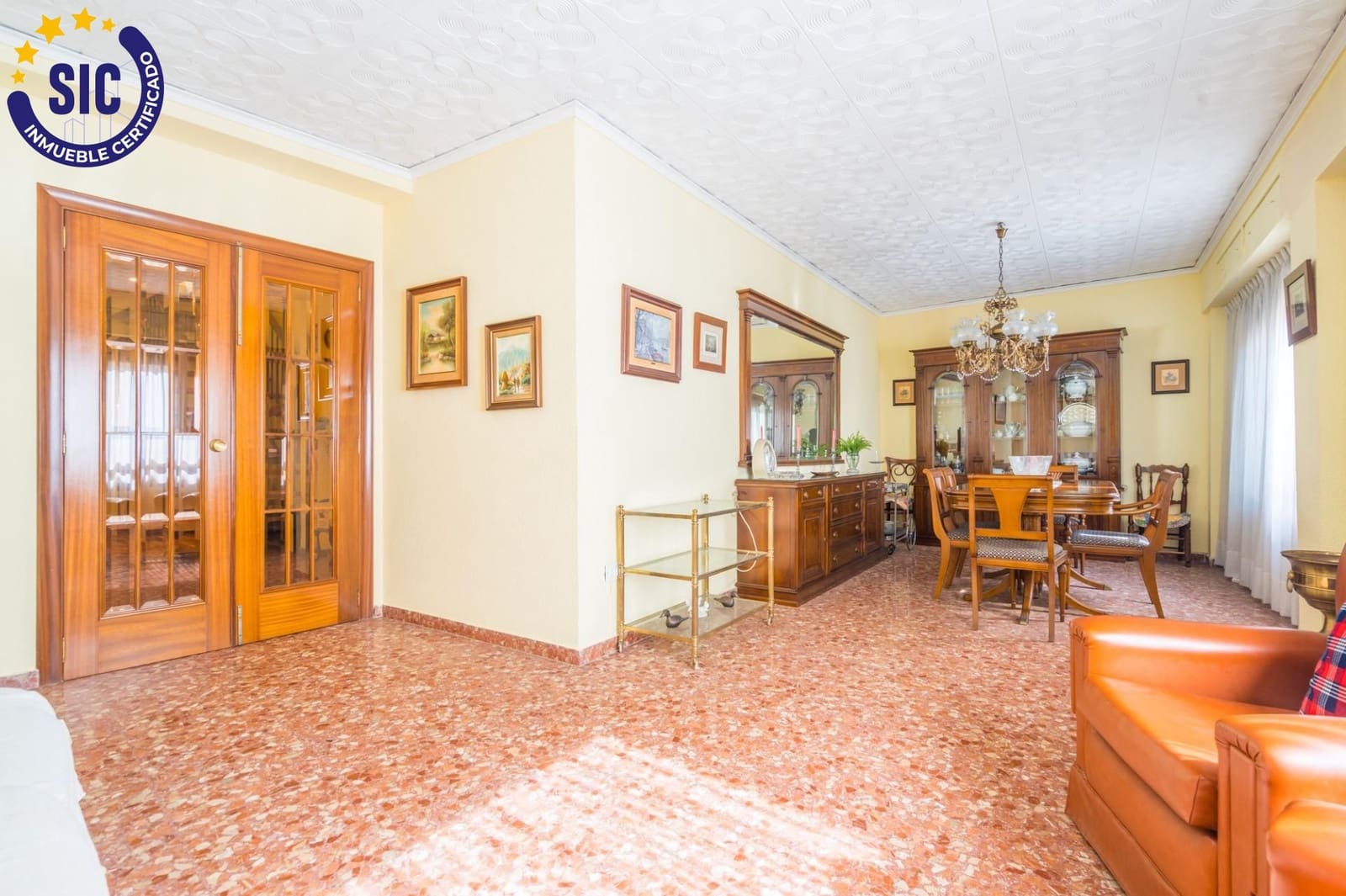 6 soverom Rekkehus til salgs i Sagunto / Sagunt med garasje - € 360 000 (Ref: 9934359)