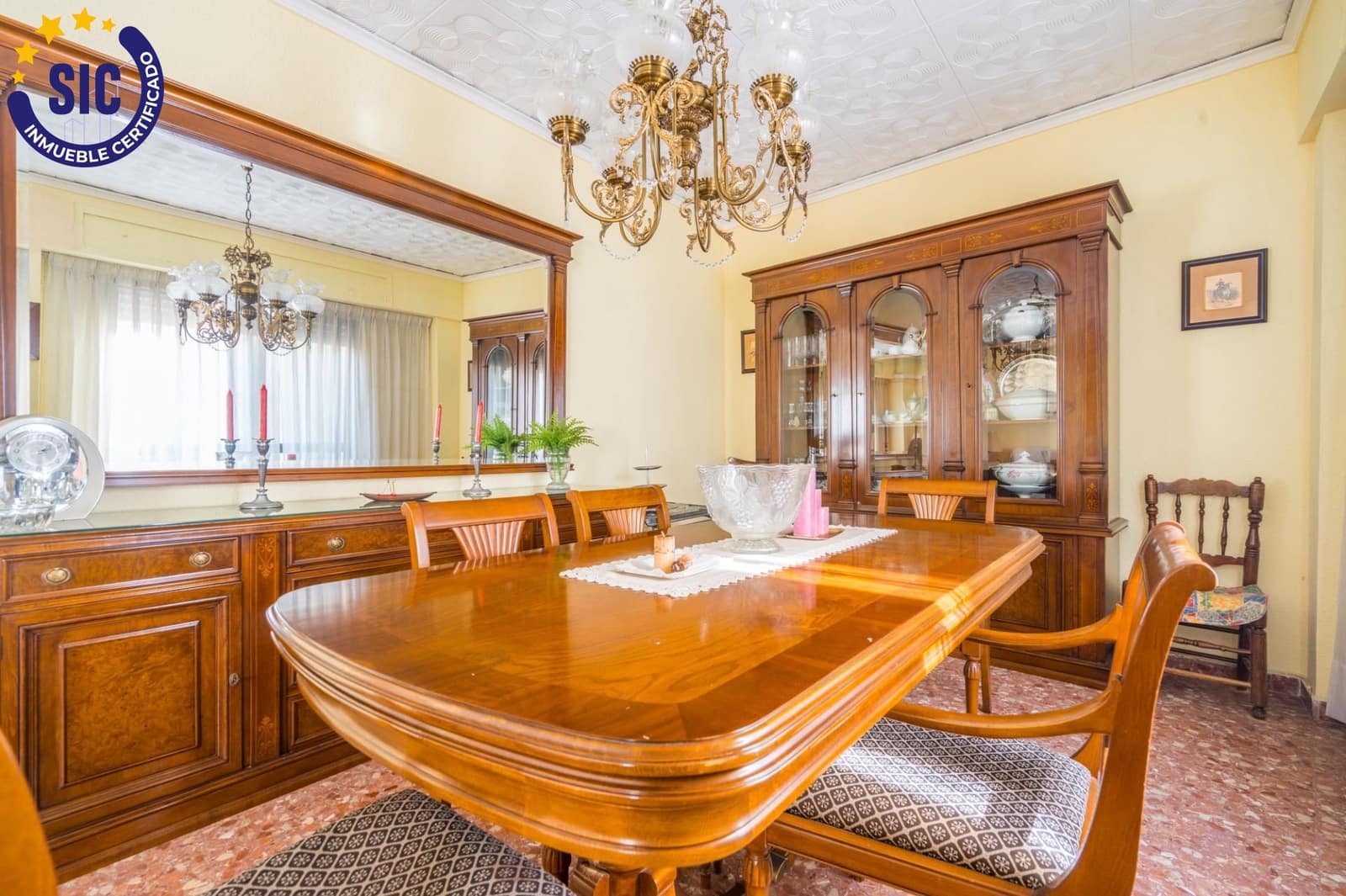 6 soverom Rekkehus til salgs i Sagunto / Sagunt med garasje - € 360 000 (Ref: 9934359)