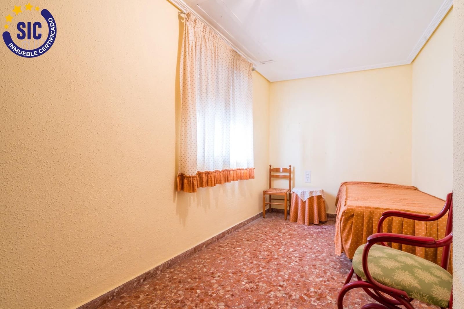 6 soverom Rekkehus til salgs i Sagunto / Sagunt med garasje - € 360 000 (Ref: 9934359)