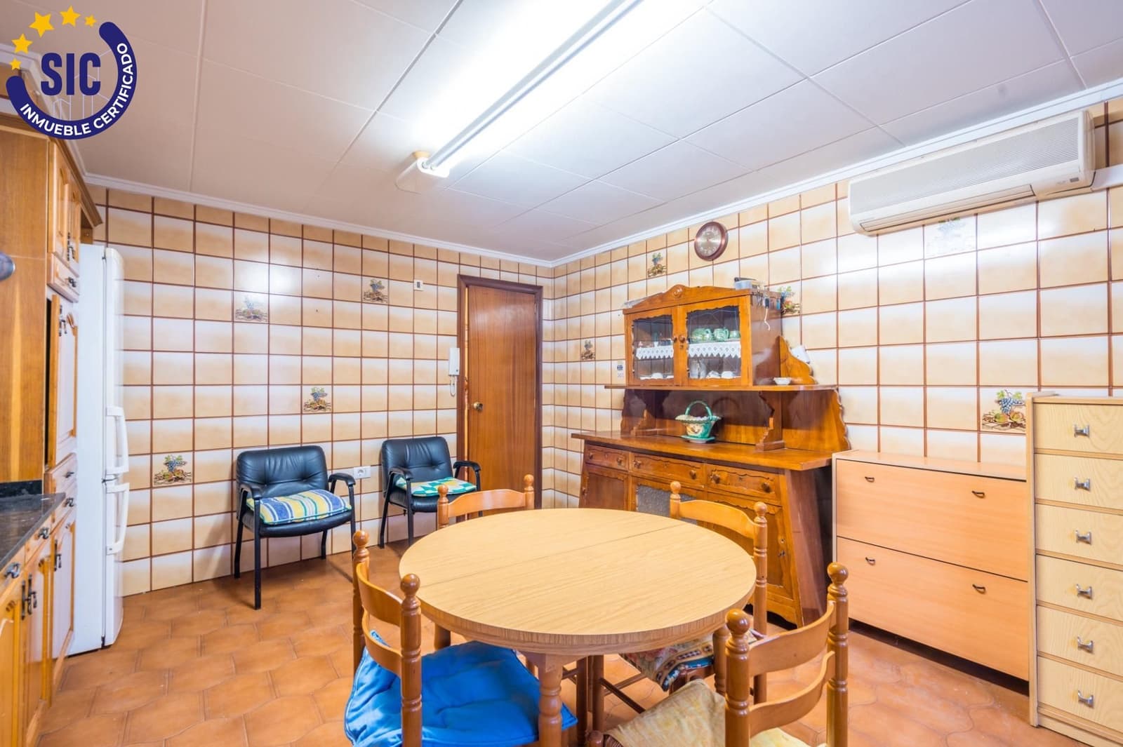 6 soverom Rekkehus til salgs i Sagunto / Sagunt med garasje - € 360 000 (Ref: 9934359)