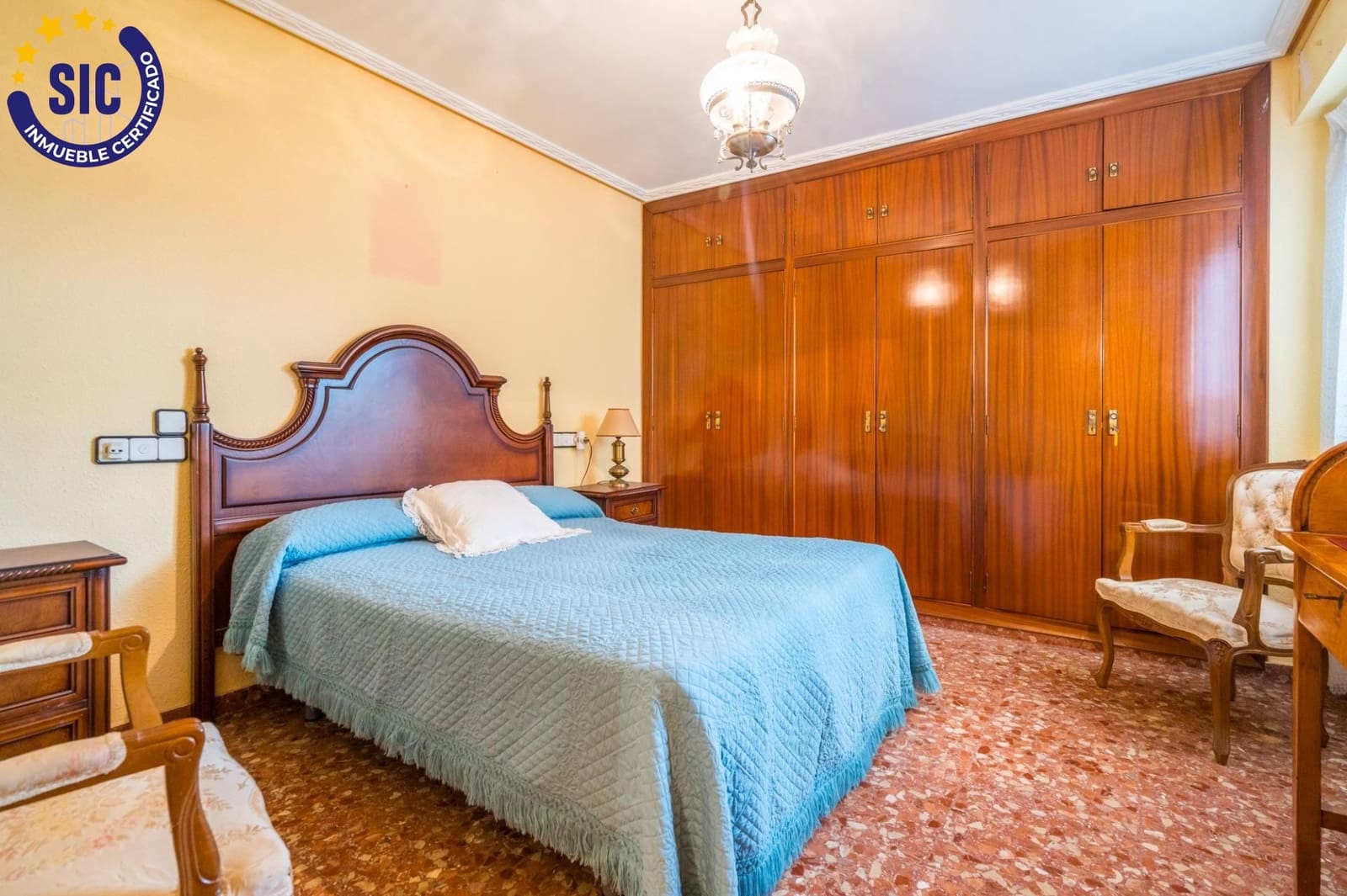 6 soverom Rekkehus til salgs i Sagunto / Sagunt med garasje - € 360 000 (Ref: 9934359)