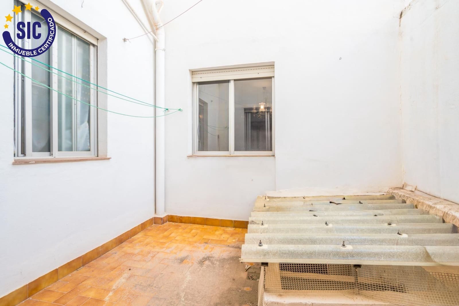 6 soverom Rekkehus til salgs i Sagunto / Sagunt med garasje - € 360 000 (Ref: 9934359)