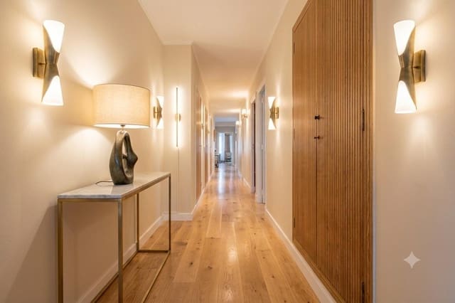 6 soverom Leilighet til salgs i La Gran Via, Valencia by - € 710 000 (Ref: 9934360)