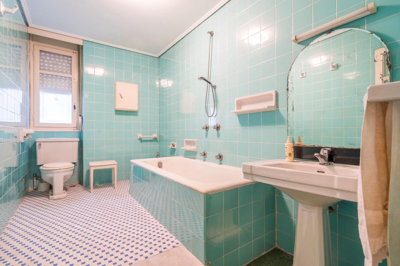 6 bedroom Flat for sale in Valencia city - € 710,000 (Ref: 9934360)