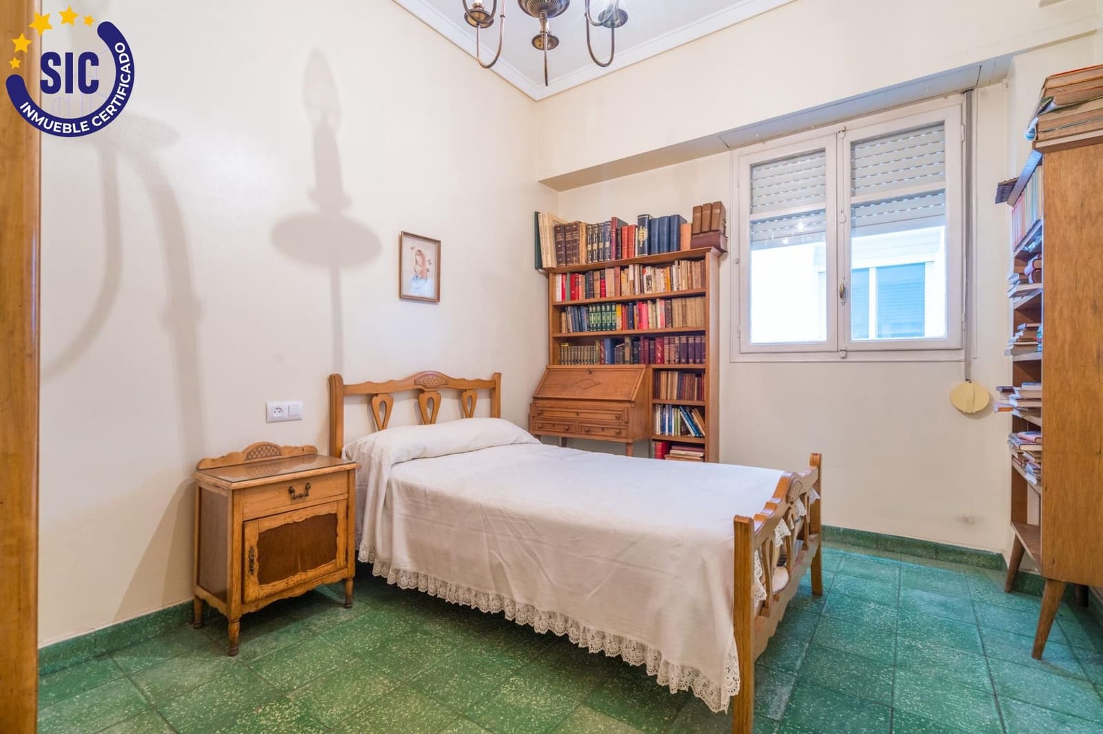 6 bedroom Flat for sale in Valencia city - € 710,000 (Ref: 9934360)