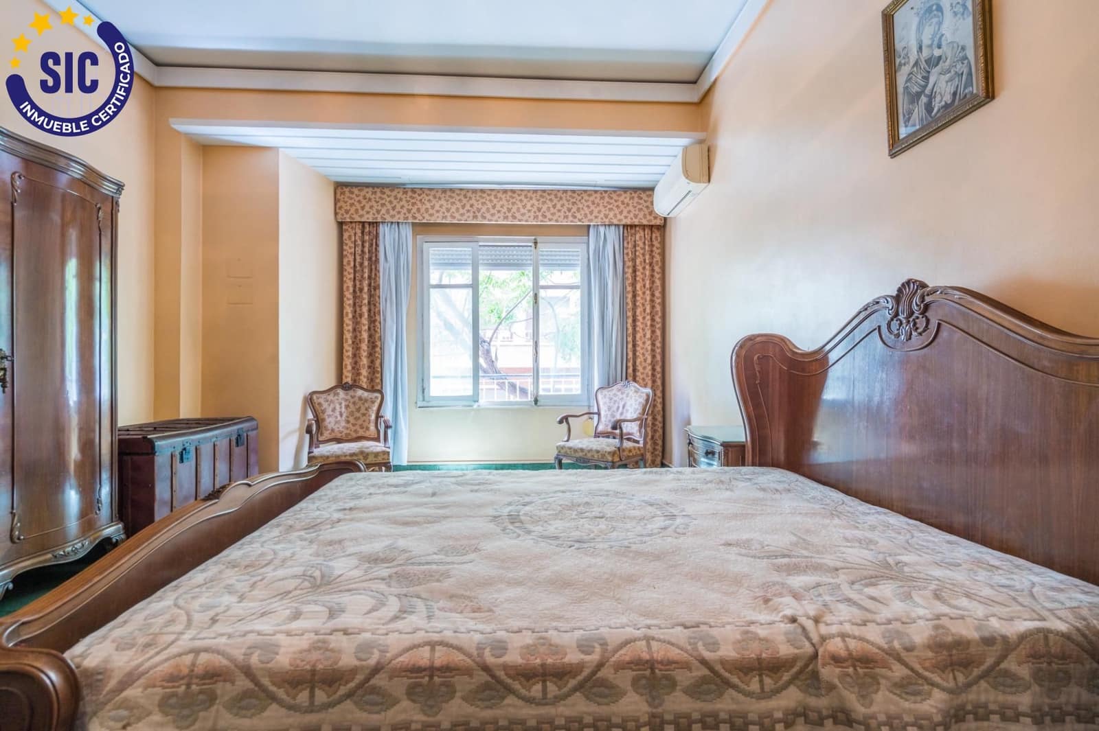 6 bedroom Flat for sale in Valencia city - € 710,000 (Ref: 9934360)