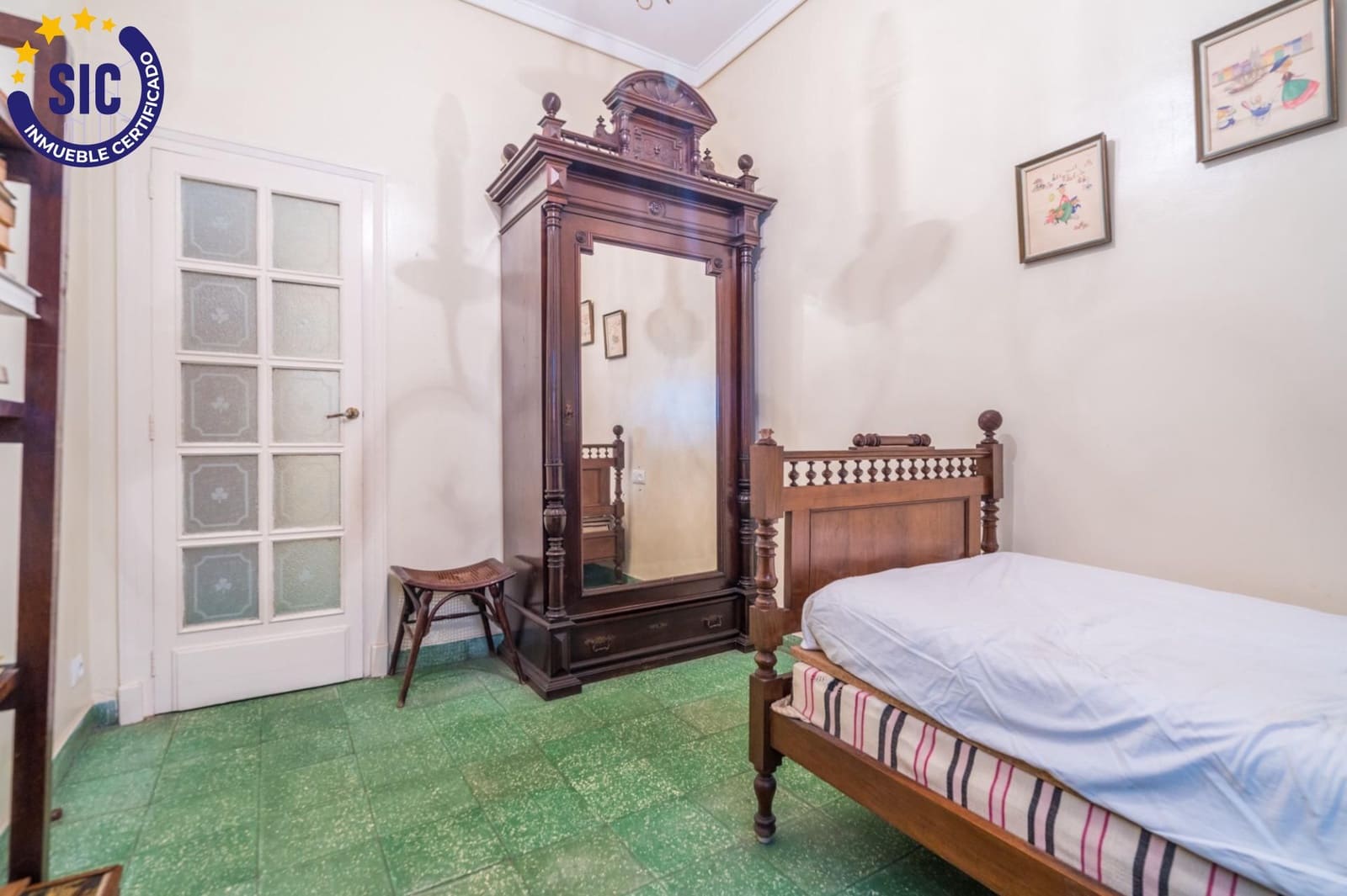 6 bedroom Flat for sale in Valencia city - € 710,000 (Ref: 9934360)