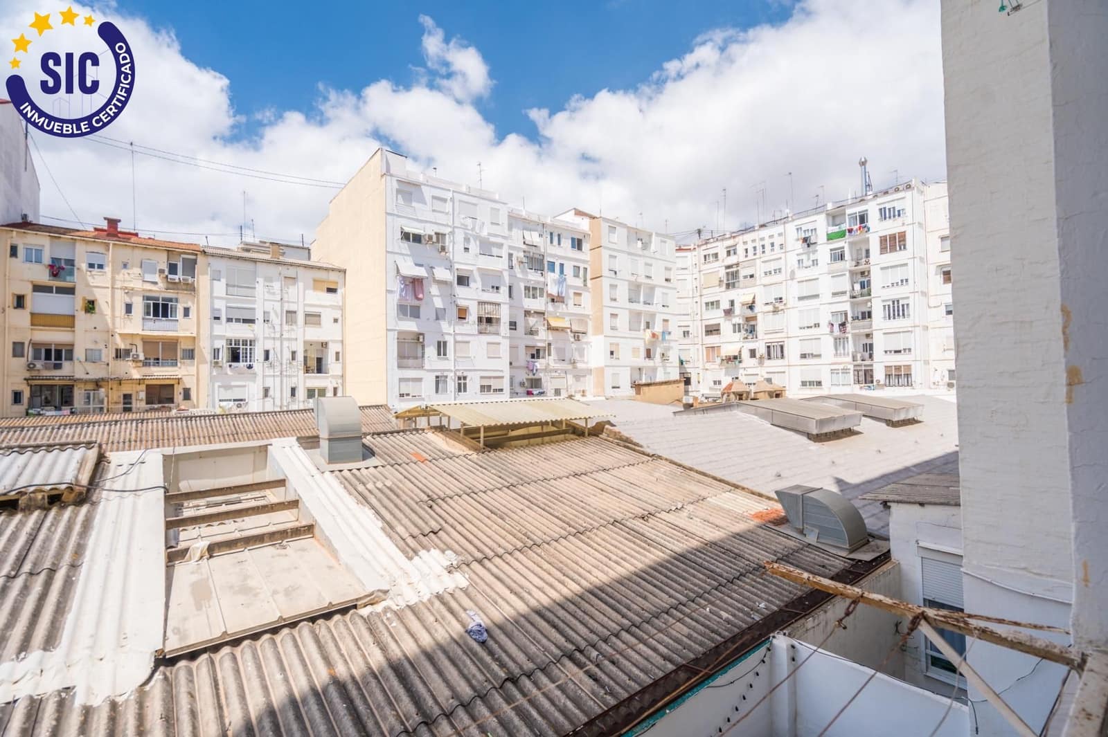 6 bedroom Flat for sale in Valencia city - € 710,000 (Ref: 9934360)