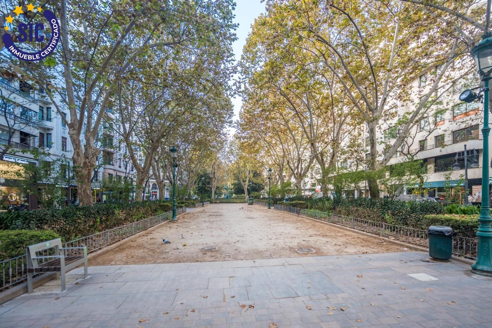 6 bedroom Flat for sale in Valencia city - € 710,000 (Ref: 9934360)