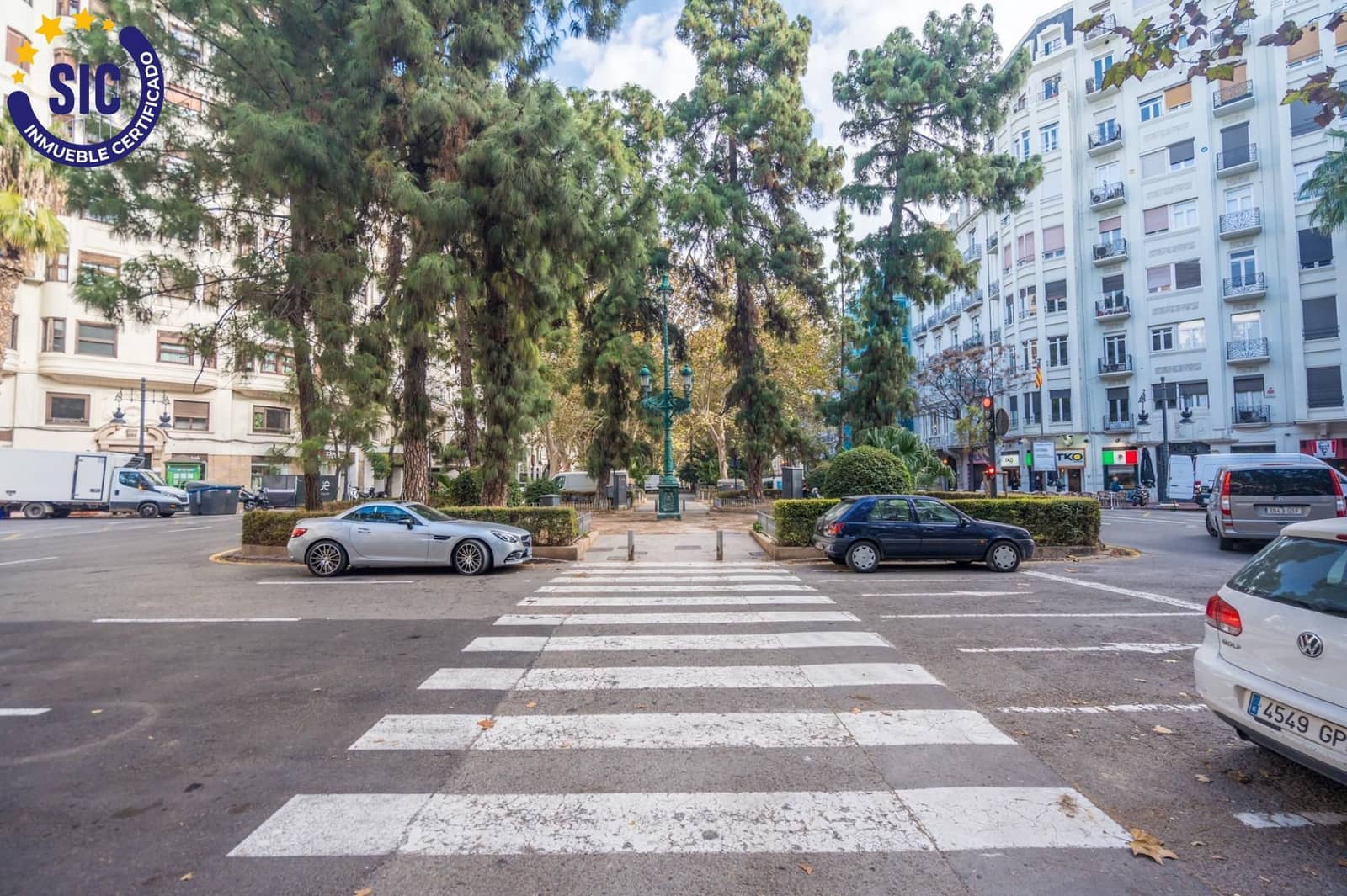6 bedroom Flat for sale in Valencia city - € 710,000 (Ref: 9934360)