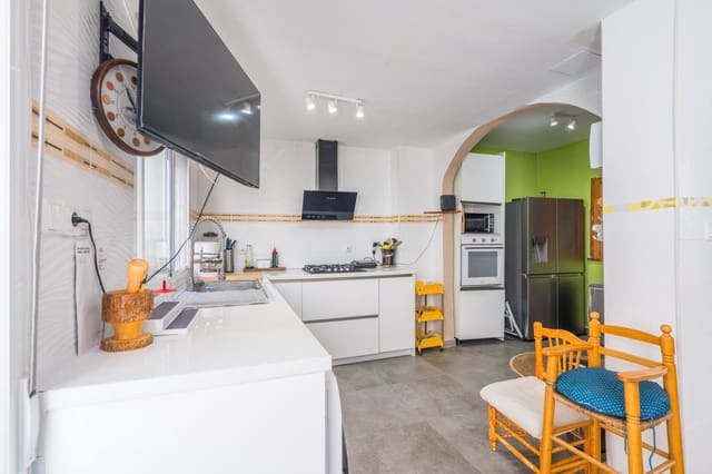 2 soverom Leilighet til salgs i Alginet med garasje - € 170 000 (Ref: 9936530)