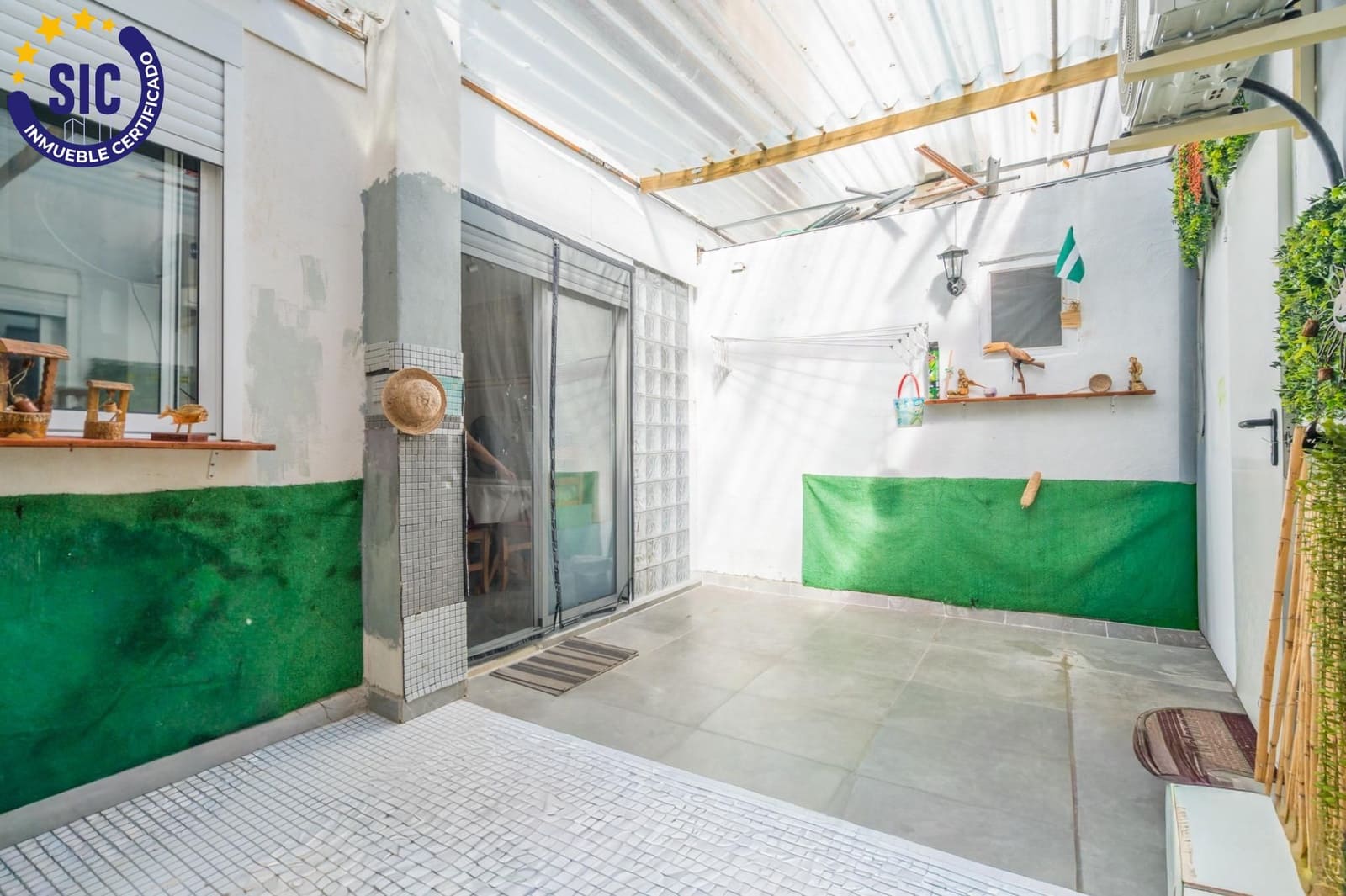 2 slaapkamer Appartement te koop in Alginet met garage - € 170.000 (Ref: 9936530)