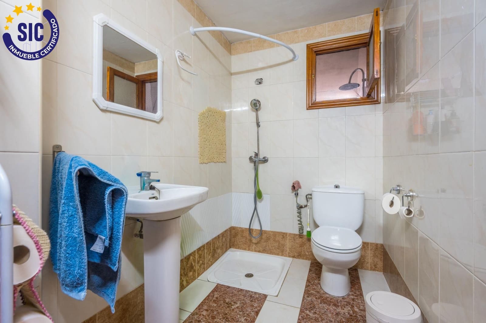 2 slaapkamer Appartement te koop in Alginet met garage - € 170.000 (Ref: 9936530)
