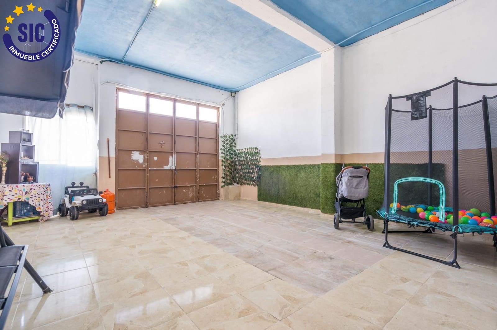 2 slaapkamer Appartement te koop in Alginet met garage - € 170.000 (Ref: 9936530)