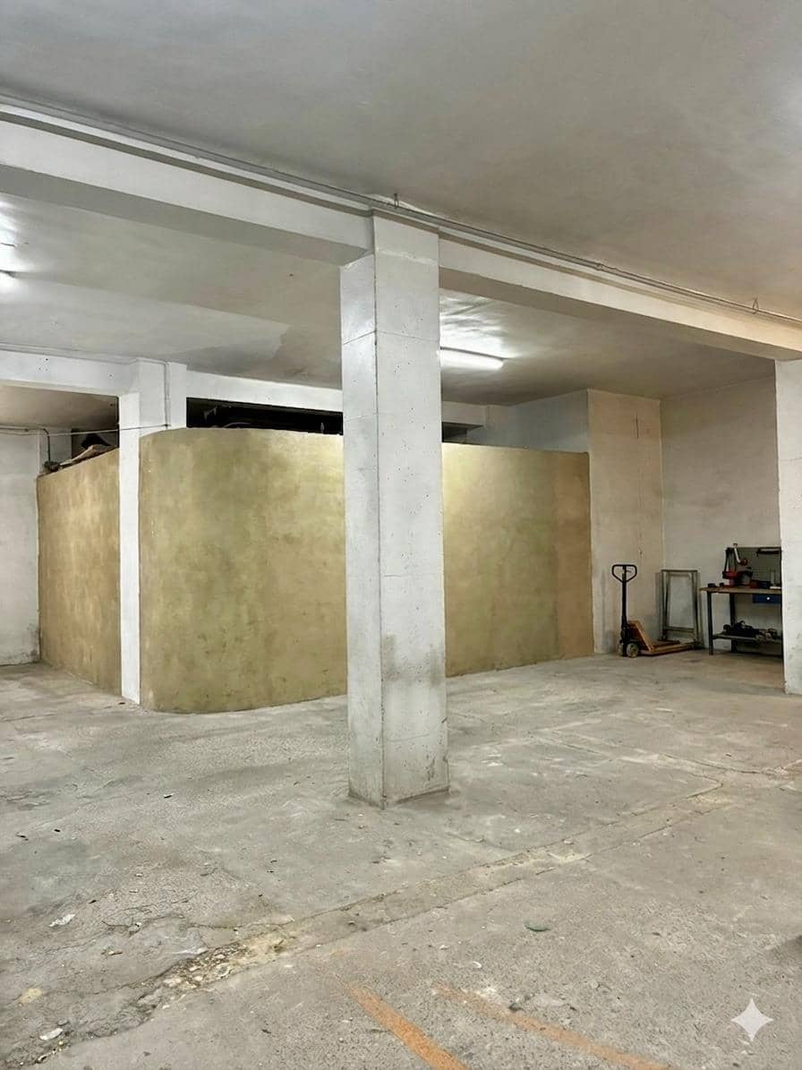 Commercial for sale in Sagunto / Sagunt - € 99,900 (Ref: 9942662)