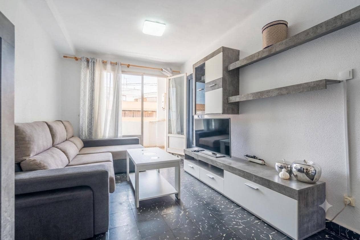 4 sovrum Lägenhet till salu i Valencia stad - 198 000 € (Ref: 9965397)