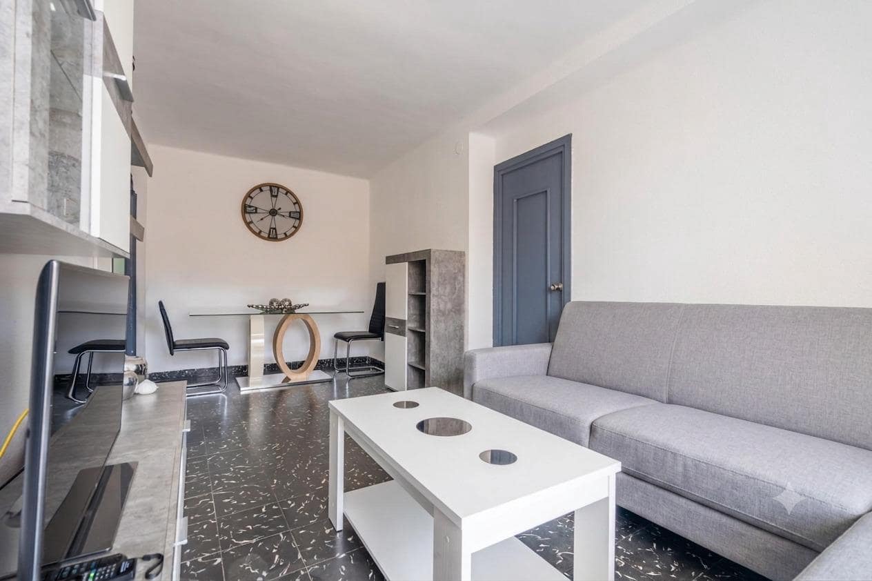 4 sovrum Lägenhet till salu i Valencia stad - 198 000 € (Ref: 9965397)