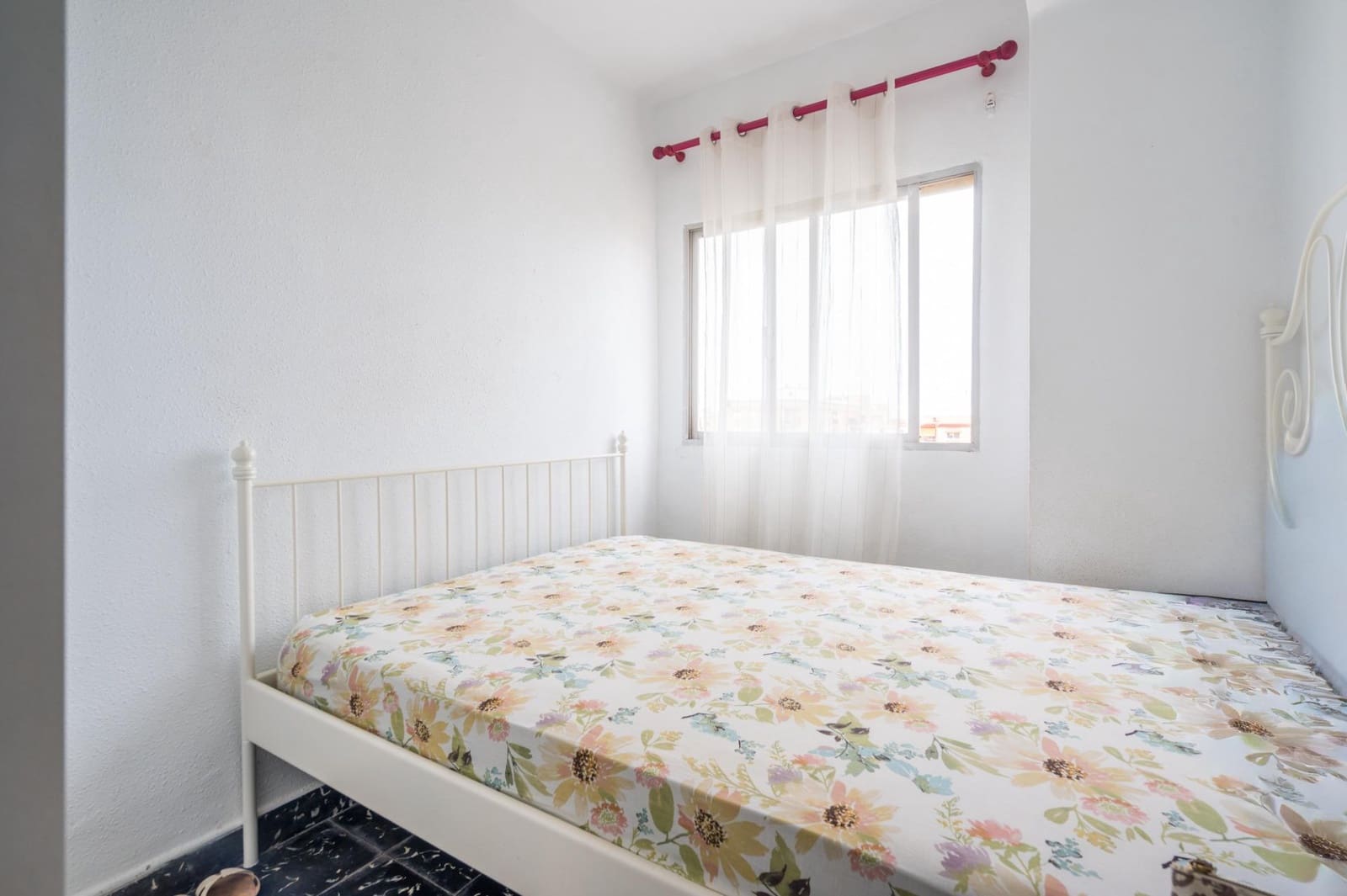 4 sovrum Lägenhet till salu i Valencia stad - 198 000 € (Ref: 9965397)
