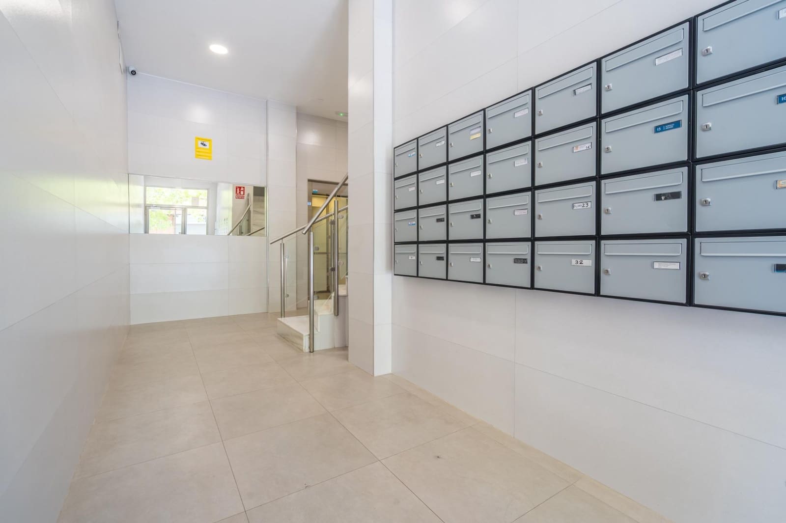 4 sovrum Lägenhet till salu i Valencia stad - 198 000 € (Ref: 9965397)