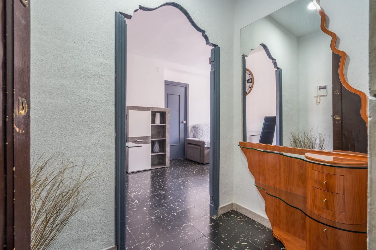 4 sovrum Lägenhet till salu i Valencia stad - 198 000 € (Ref: 9965397)